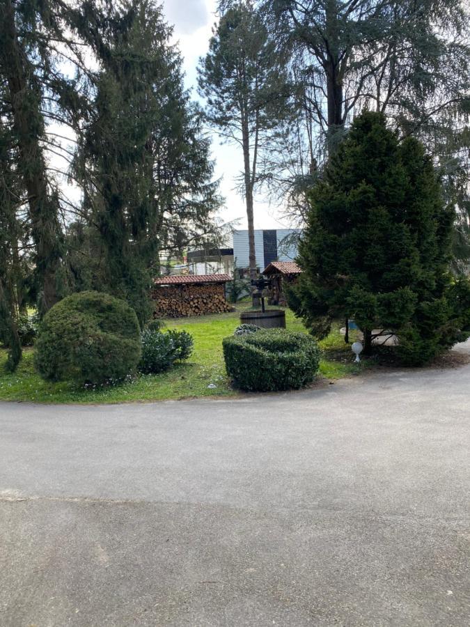 Le Clos De Mon Pere Le Pont-de-Beauvoisin エクステリア 写真